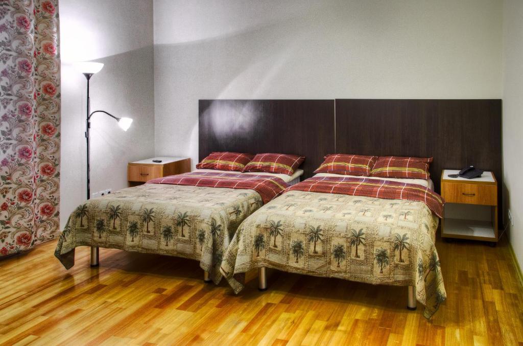 אלמטי Guest House On Sadovaya חדר תמונה